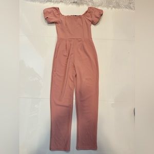 Forever 21 pink/light mauve jumpsuit size M.only worn once. perfect condition.